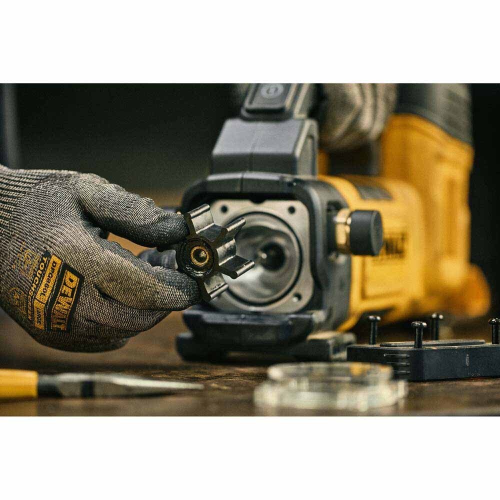 DeWalt DCE050P1 DEWALT 20V MAX Transfer Pump Kit