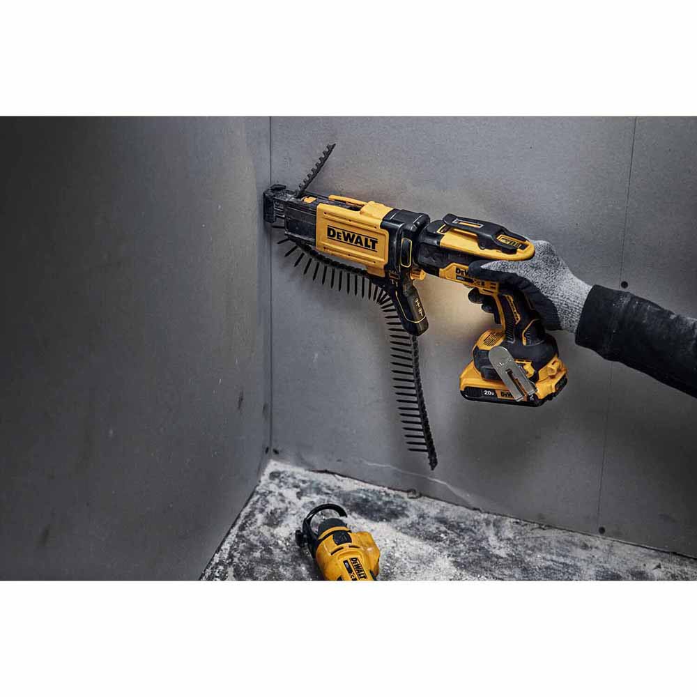 DeWalt DCF630D2 20V MAX XR Brushless Cordless Drywall Screwgun Kit (2 Batteries)