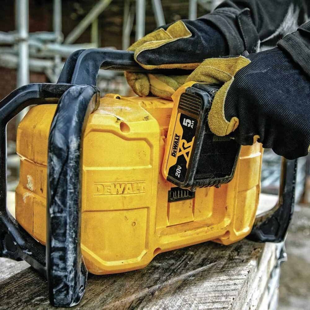 DeWalt DCR028B 12V/20V/60V Bluetooth Radio