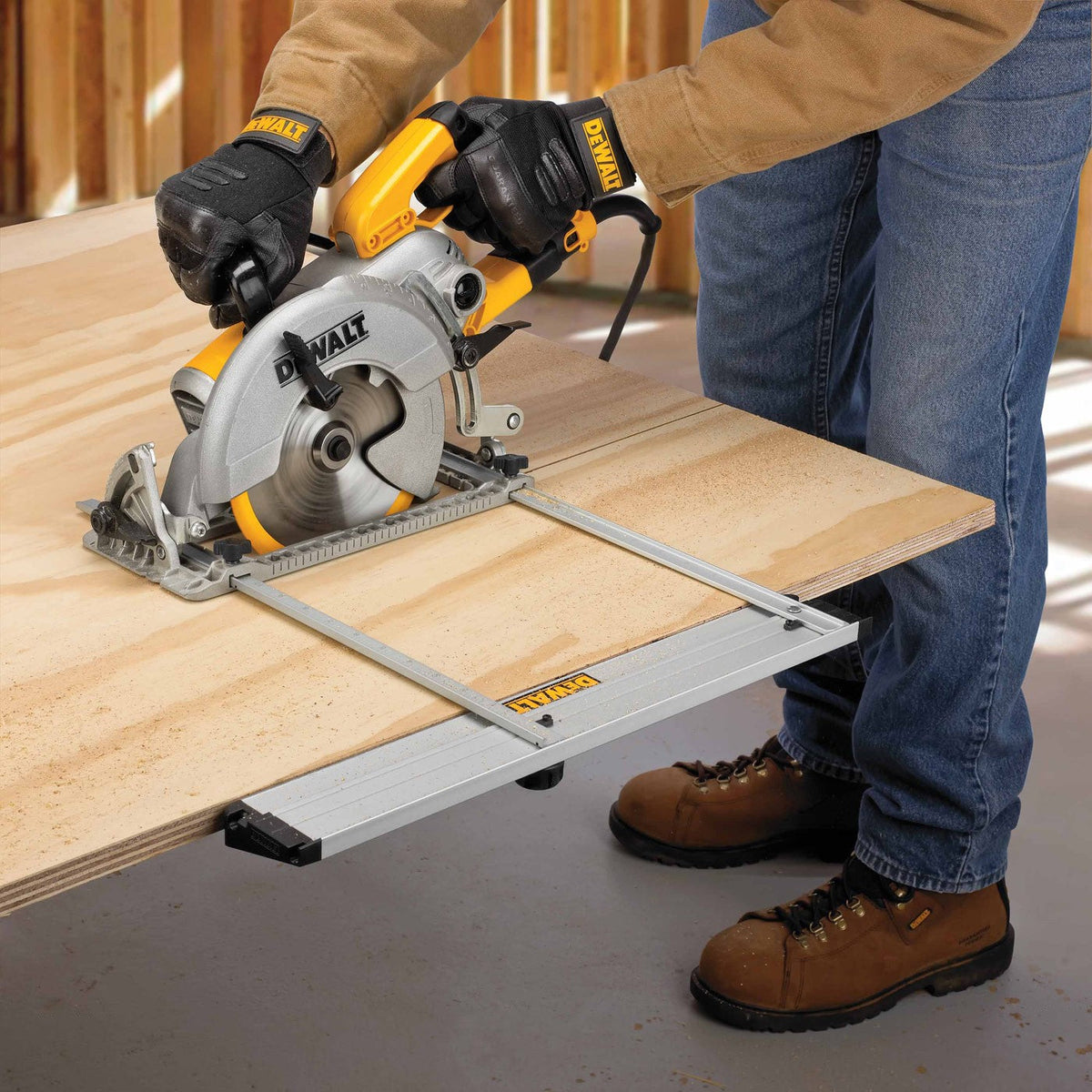 DeWalt DWS5100 12" Dual-Port Rip Guide