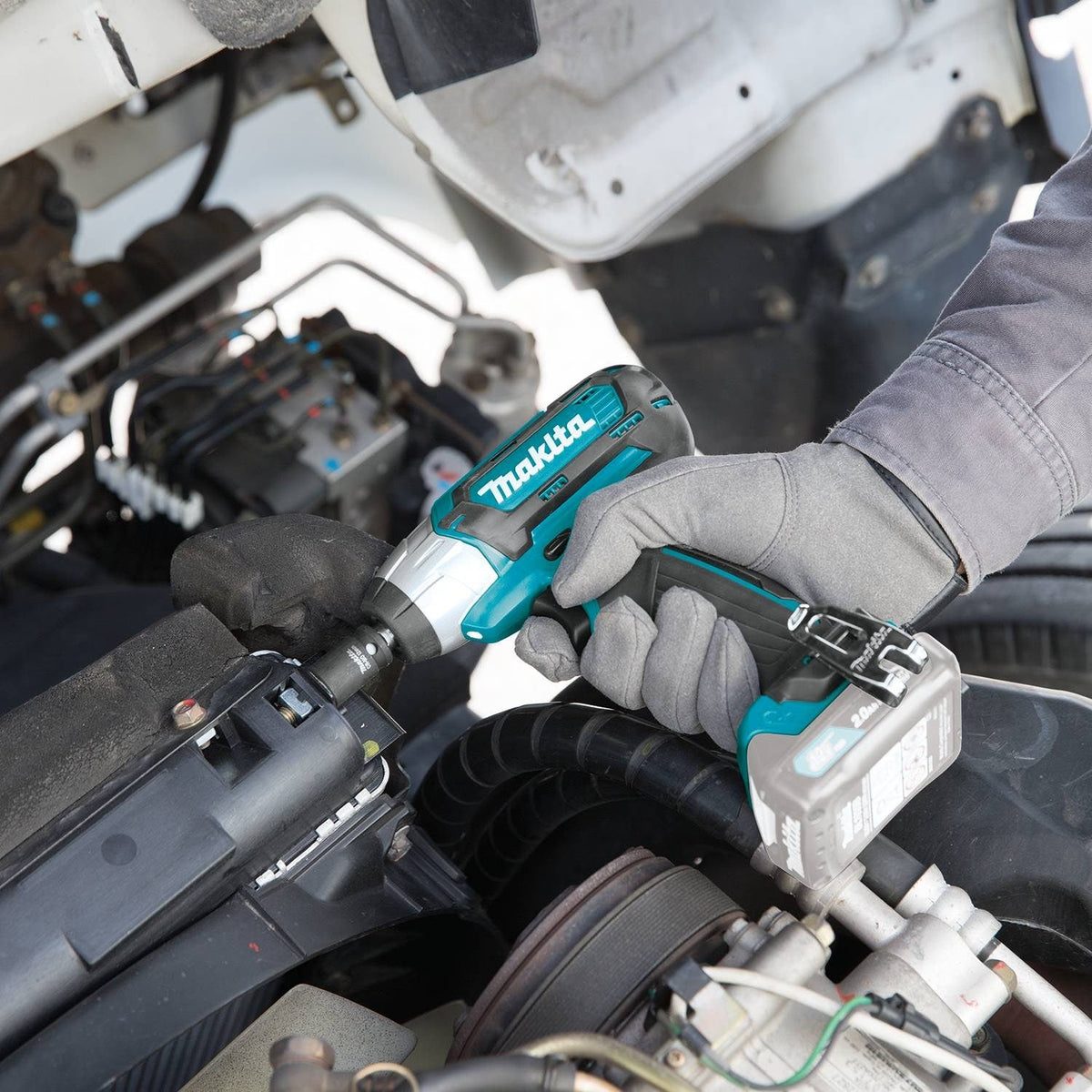 Makita WT02Z 12V Max CXT Lithium-Ion Cordless 3/8" Impact Wrench