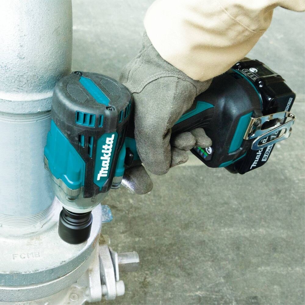 Makita XWT15T 18V LXT Lithium-Ion Brushless Cordless 4-Speed 1/2" Sq. Drive Impact Wrench Kit w/ Detent Anvil, var. spd., rev., L.E.D. Light, bag (5.0Ah)