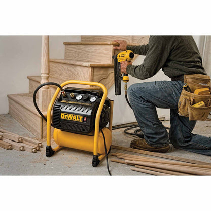 DeWalt DWFP55130 2.5 Gallon 200 PSI Quiet Trim Air Compressor