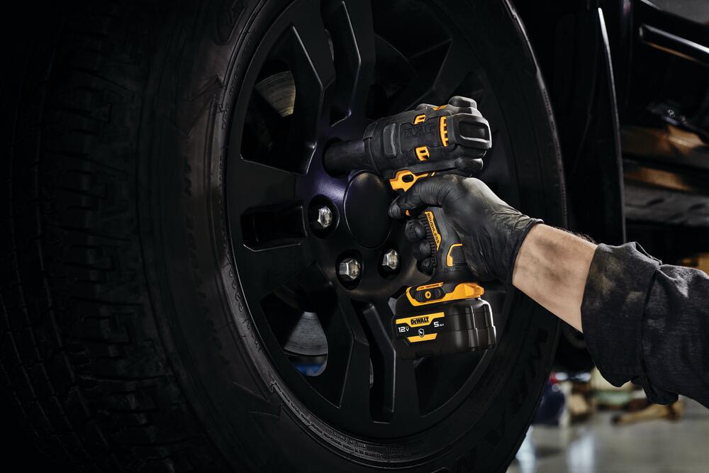 DeWalt DCF903B 12V MAX* 3/8" Impact Wrench (Tool Only)