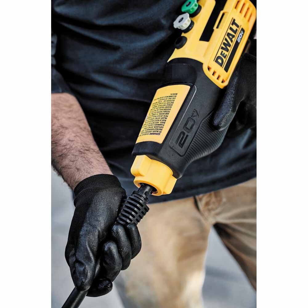 DeWalt DCPW550P1 20V Max 550 PSI Power Cleaner Kit