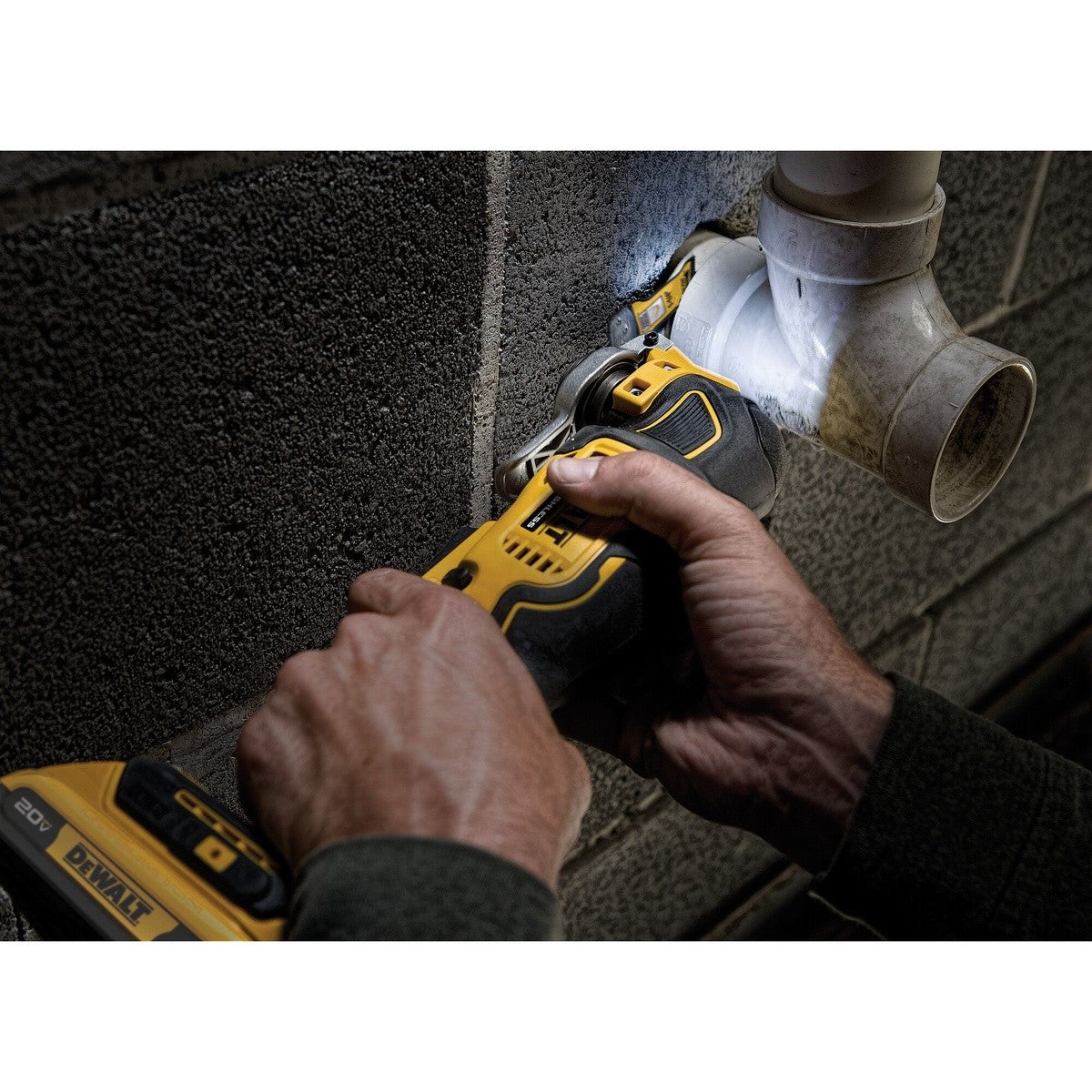 DeWalt DCS356D1 20V MAX XR Brushless Cordless Oscillating Multi-Tool Kit