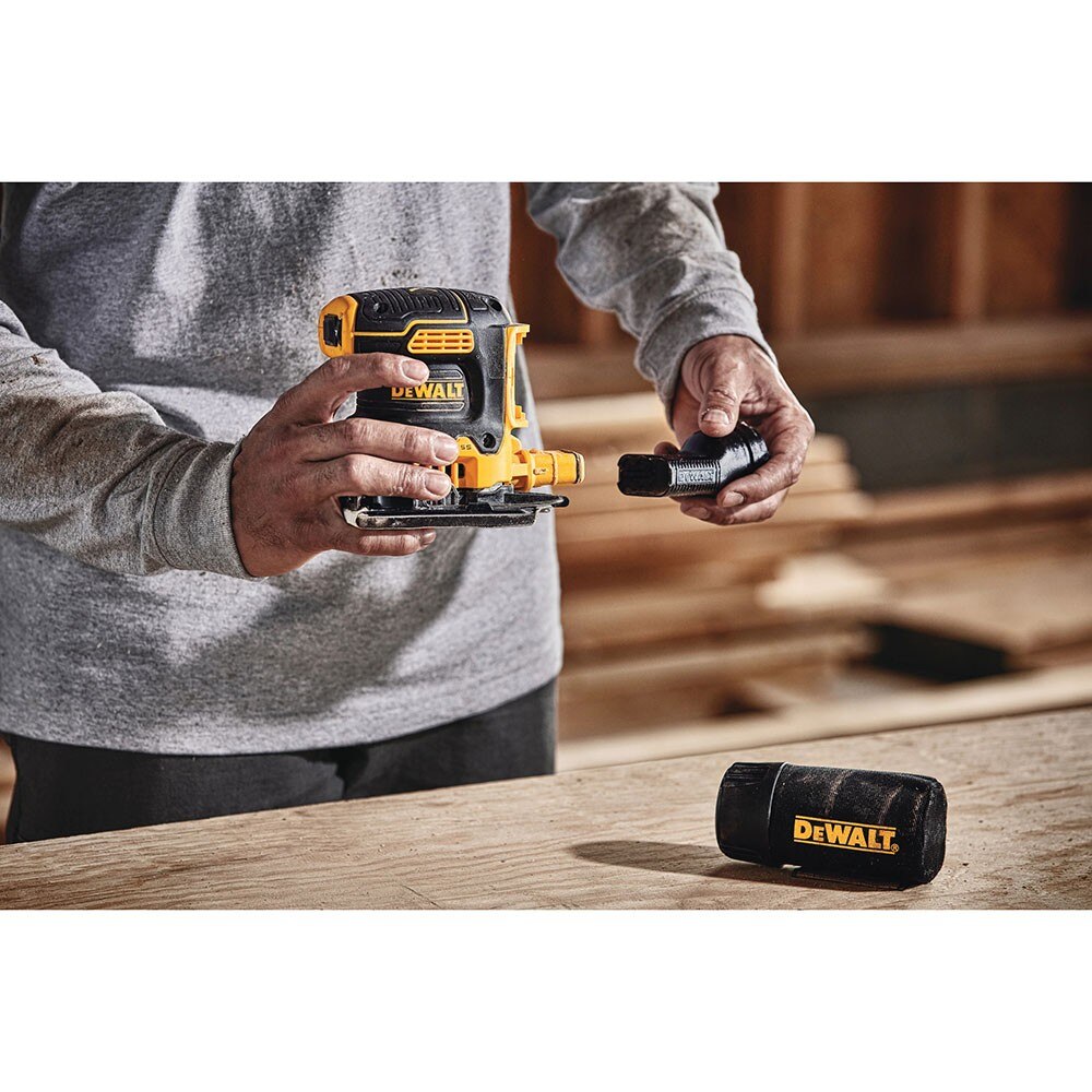 DeWalt DCW200P1 20V MAX XR Cordless 1/4 Sheet Variable-Speed Sander Kit