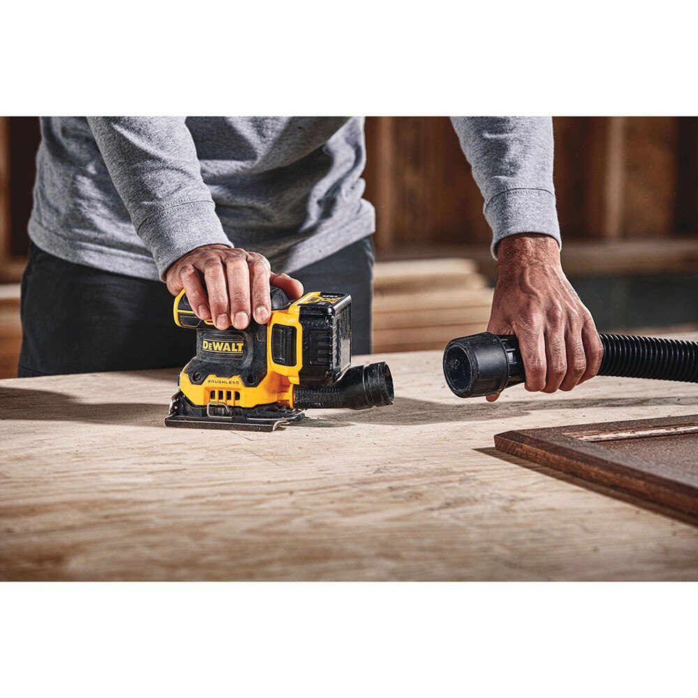 DeWalt DCW200P1 20V MAX XR Cordless 1/4 Sheet Variable-Speed Sander Kit