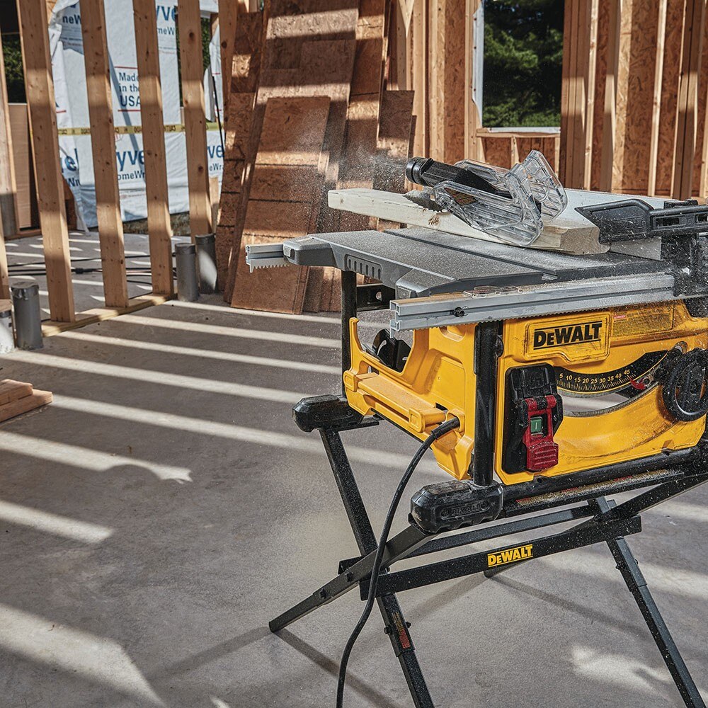DeWalt DWE7485 8-1/4" Compact Jobsite Table Saw, 15 AMPS
