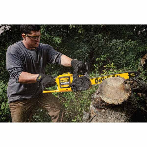 DeWalt DCCS670X1 60 V MAX Brushless Chainsaw