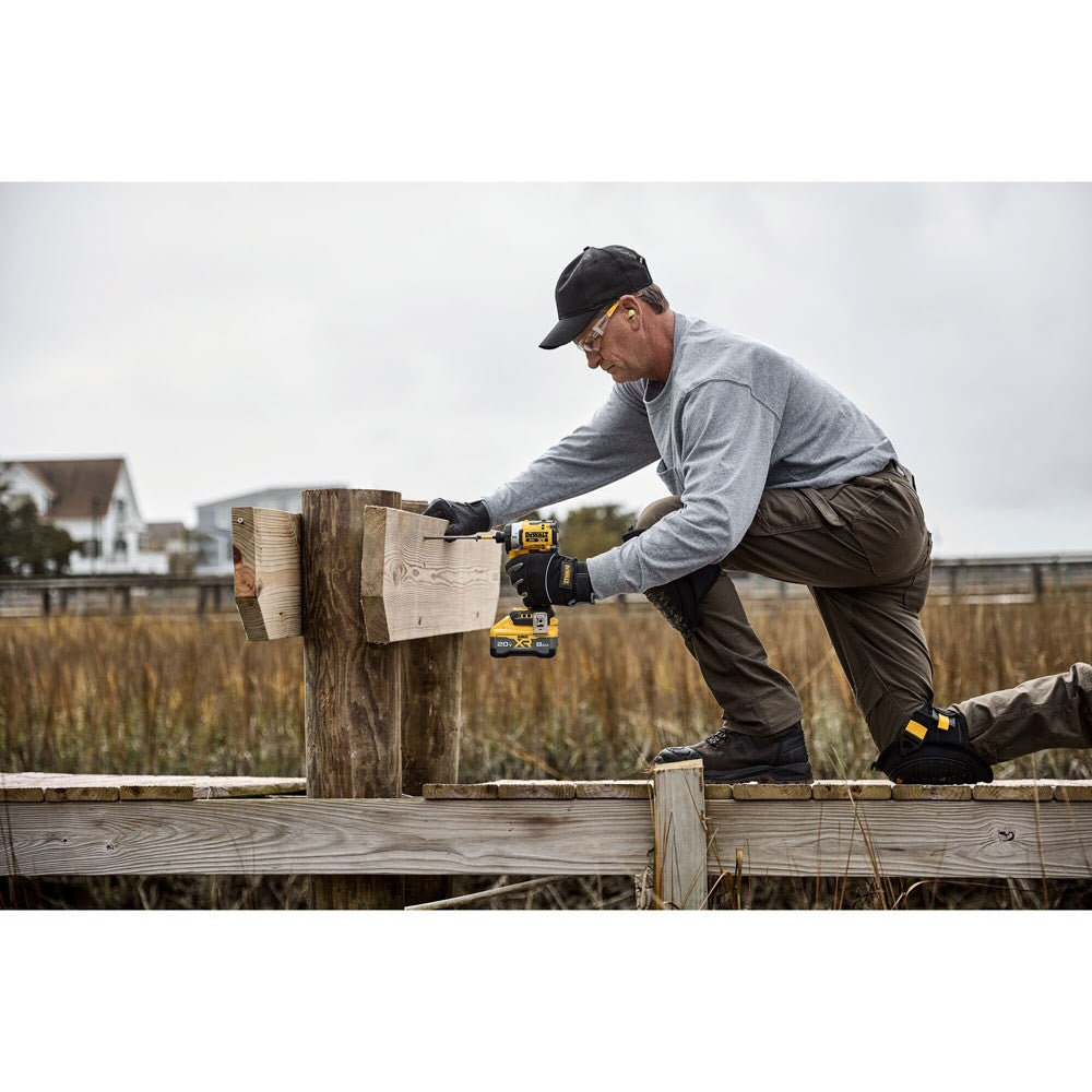 DeWalt DCF860WW1 20V MAX XR 3-Speed 1/4" High Torque Impact Driver Kit