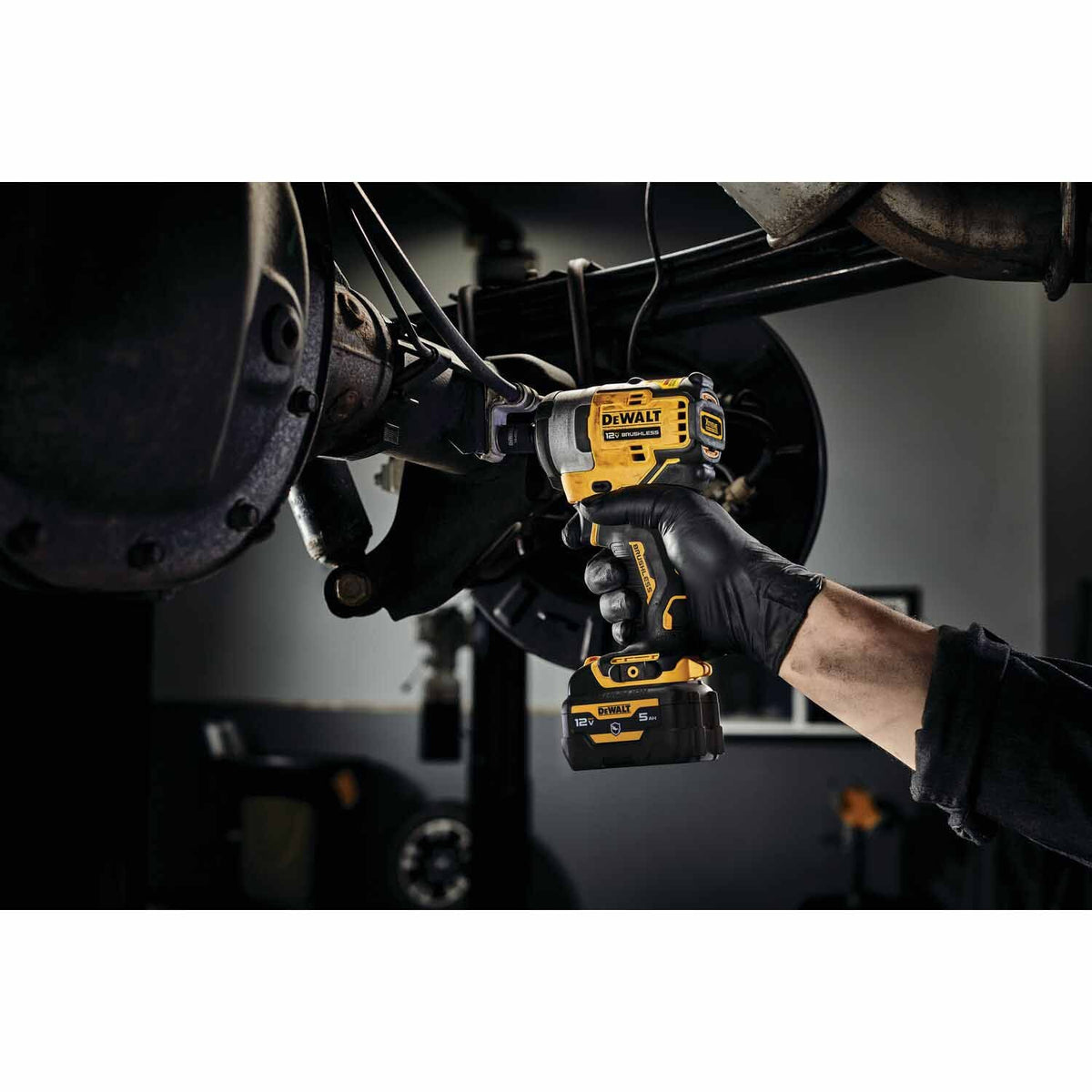 DeWalt DCF903GJ1G1 12V MAX* 3/8" Impact Wrench Kit