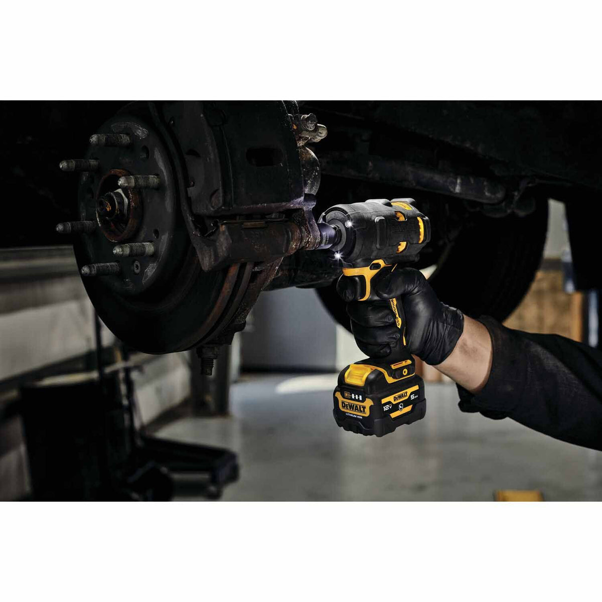 DeWalt DCF903GJ1G1 12V MAX* 3/8" Impact Wrench Kit