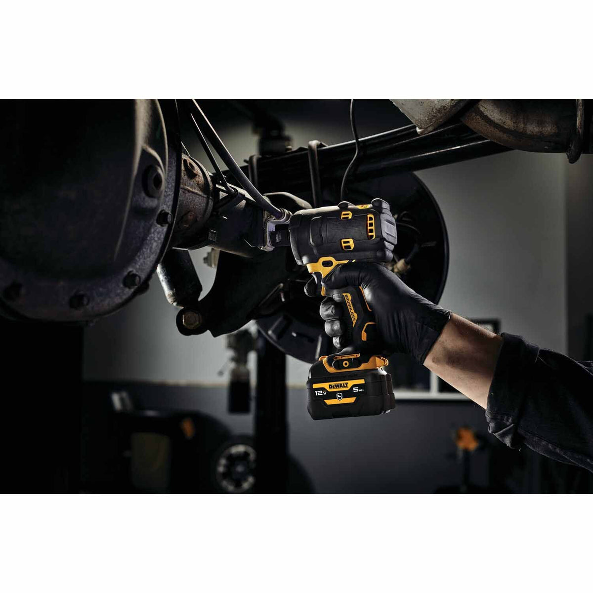 DeWalt DCF903GJ1G1 12V MAX* 3/8" Impact Wrench Kit