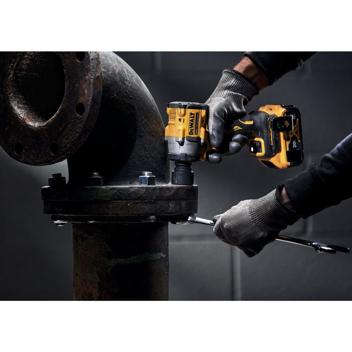 DeWalt DCF921B ATOMIC 20V MAX* 1/2 in. Cordless Impact Wrench with Hog Ring Anvil (Tool Only)