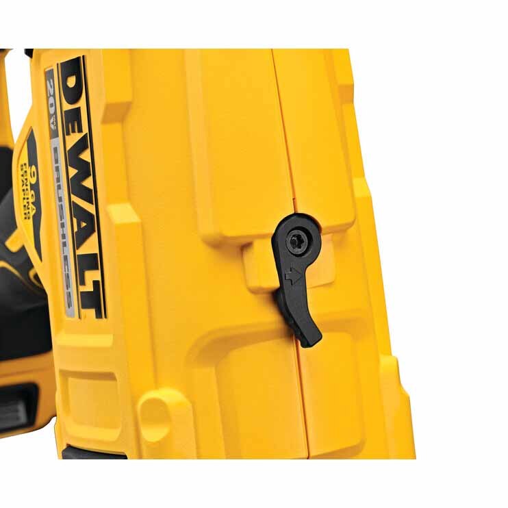 DeWalt DCFS950P2 20V MAX* 9GA Fencing Stapler Kit