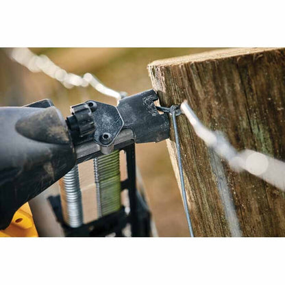 DeWalt DCFS950P2 20V MAX* 9GA Fencing Stapler Kit