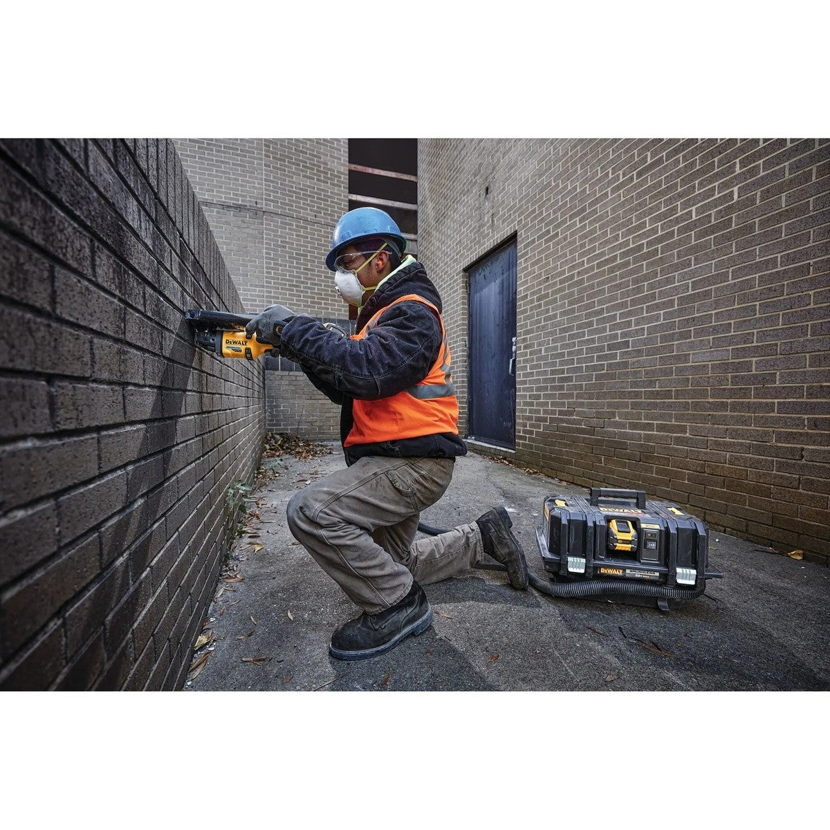 DeWalt DCG418MX1 60V MAX Brushless Cordless 4-1/2" to 6" Grinder Kit with Kickback Brake
