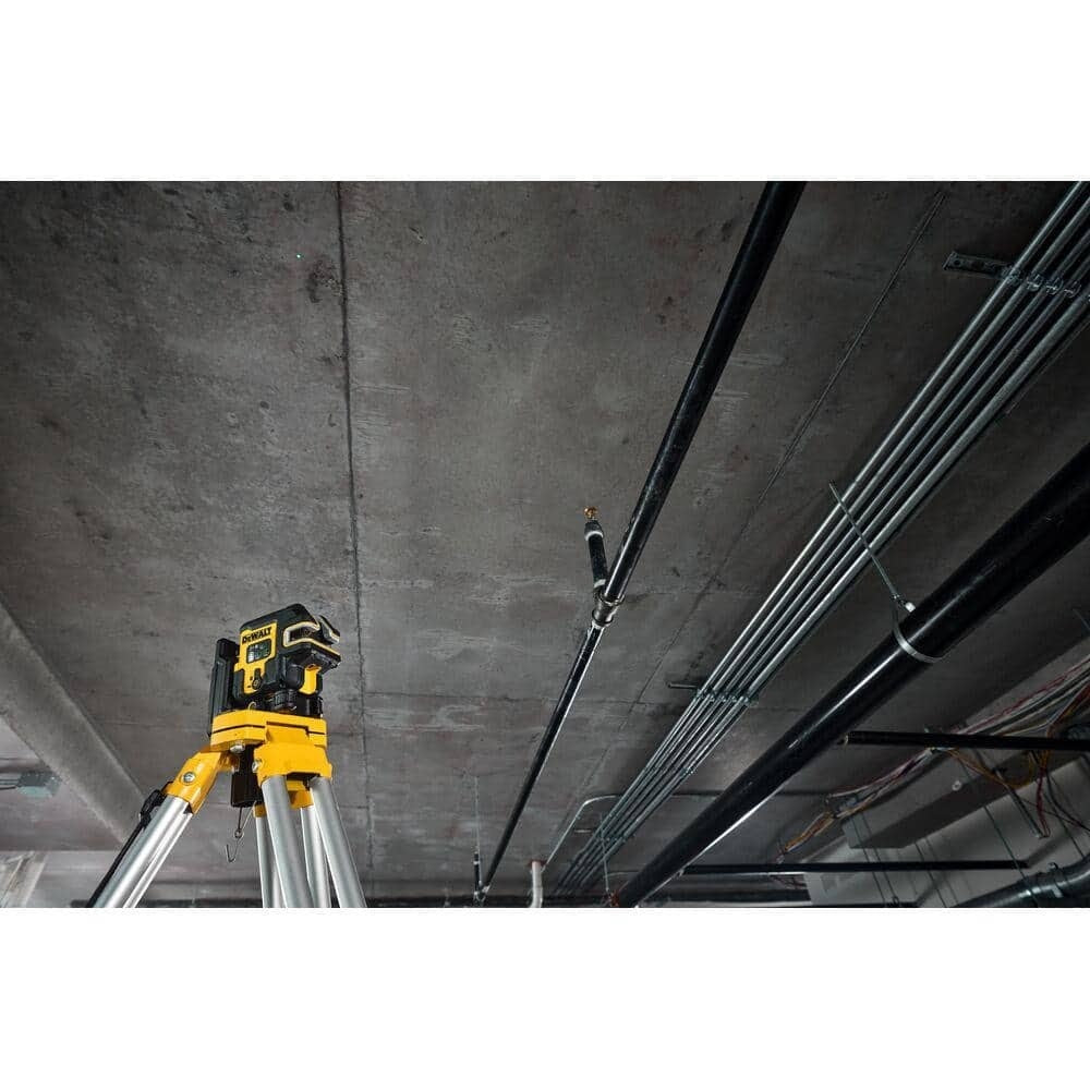DeWalt DCLE14221GB 150' Green Crossline and 2-Spot Laser Level with USB-C Charger