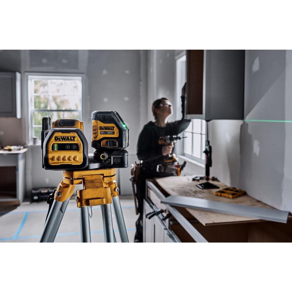 DeWalt DCLE34020G 20V Cross line Laser Kit w/ Battery