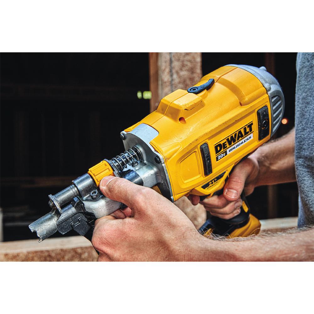 DeWalt DCN21PLM1 20V MAX* 21° Plastic Collated Cordless Framing Nailer Kit