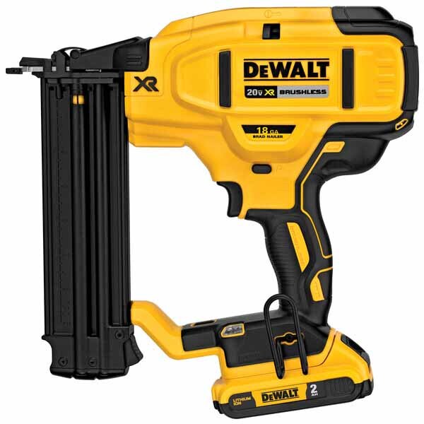 DeWalt DCN680D1 20 V MAX XR 18 Gauge Brad Nailer Kit