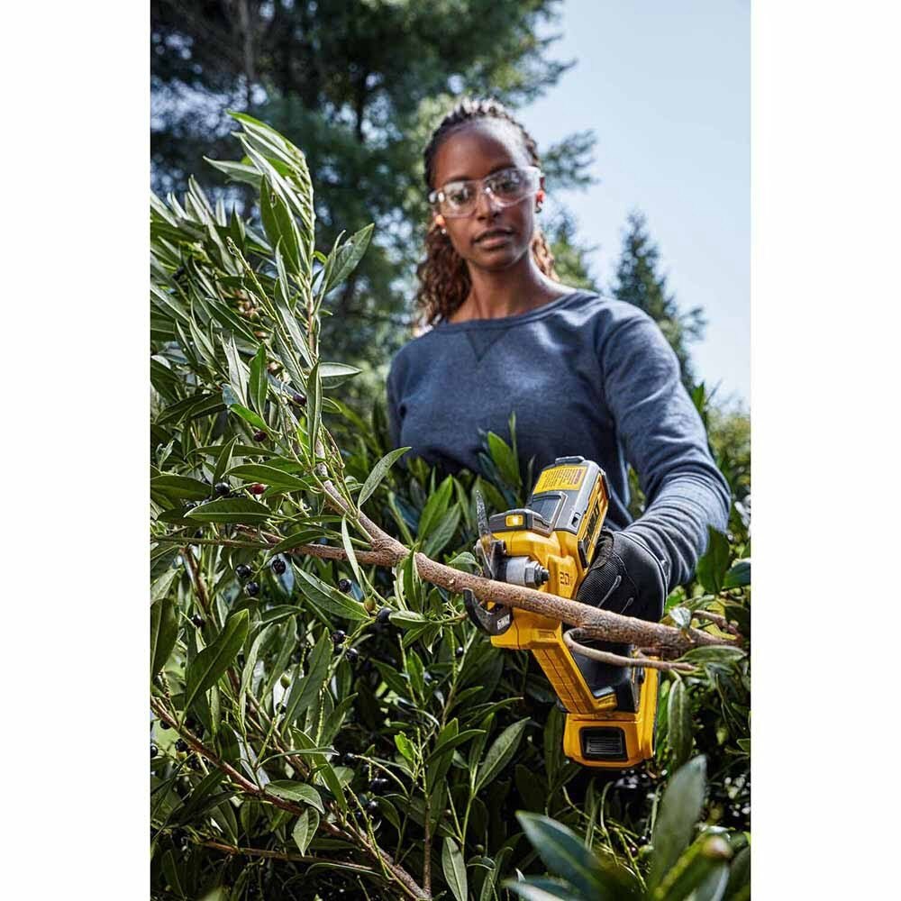 DeWalt DCPR320B 20V MAX* 1-1/2 in. Cordless Pruner (Tool Only)