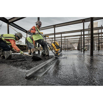 DeWalt DCPS330AG2 POWERSHIFT Concrete Power Screed Kit