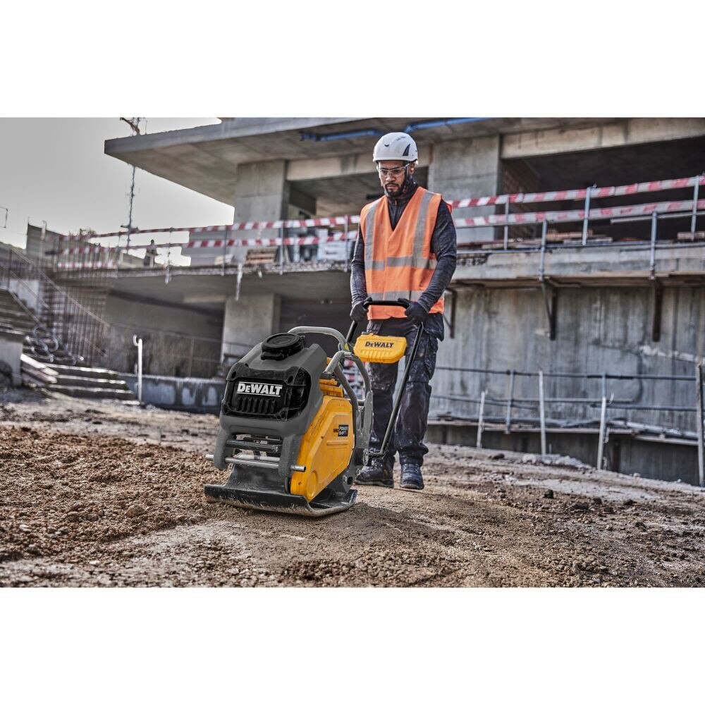 DeWalt DCPS7154AG2 POWERSHIFT Forward Plate Compactor Kit