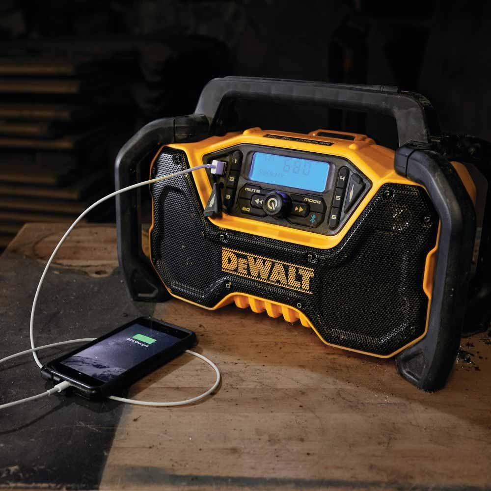 DeWalt DCR028B 12V/20V/60V Bluetooth Radio