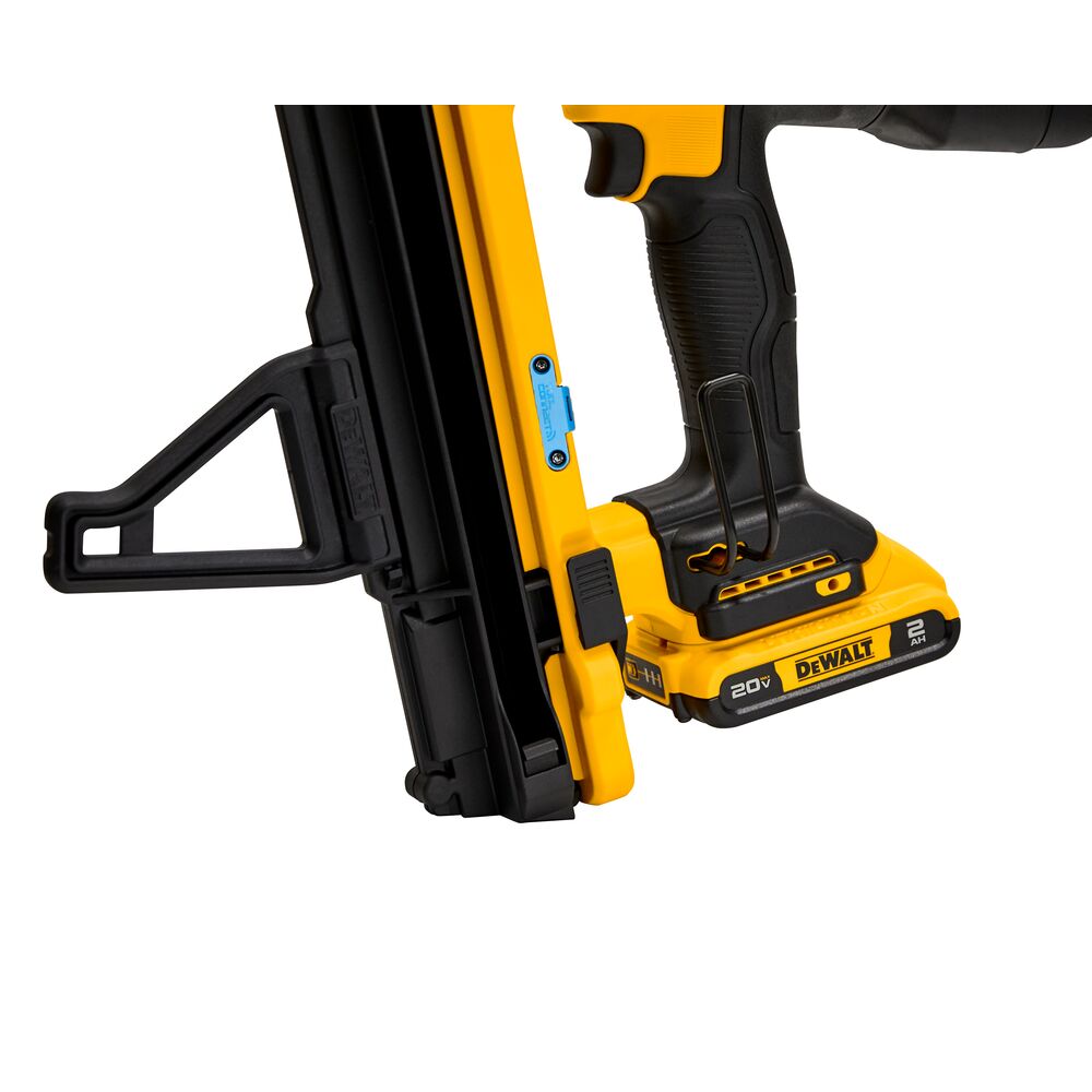 DeWalt DGN845D1 20V MAX XR Trak-It C6 Gas Nailer Kit