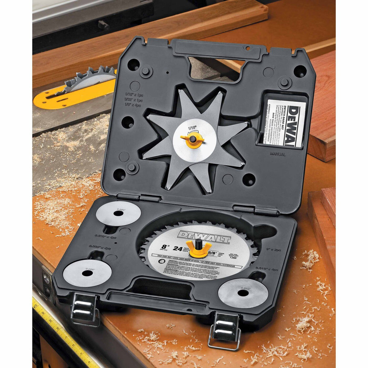 DeWalt DW7670 8" Stacked Dado Set