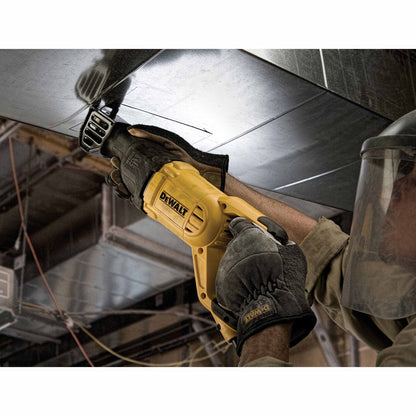 Dewalt DWE305 12 Amp Keyless Variable Speed Corded Reciprocating Saw