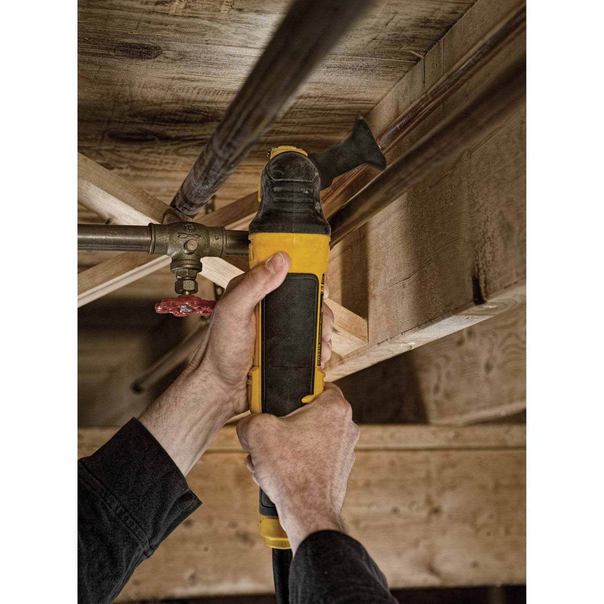 DeWalt DWE315K 3 Amp Oscillating Multi-Tool Kit, 29-Piece