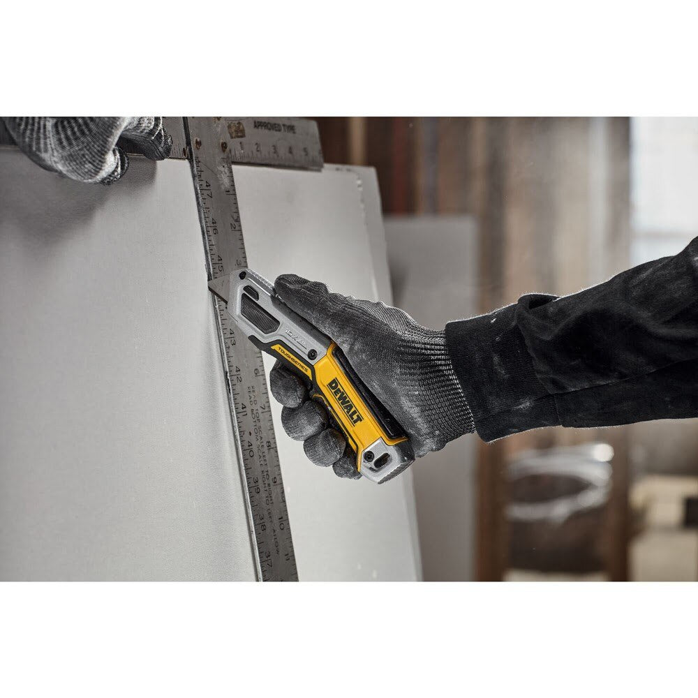 DeWalt DWHT10999 Toughseries Retractable Utility Knife with Blade Storage