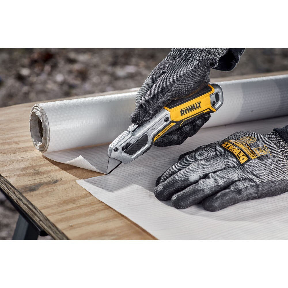 DeWalt DWHT10999 Toughseries Retractable Utility Knife with Blade Storage