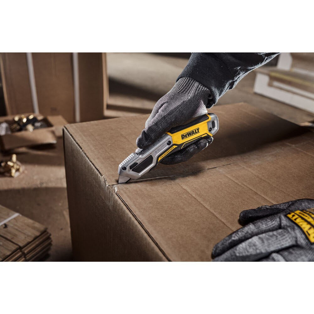 DeWalt DWHT10999 Toughseries Retractable Utility Knife with Blade Storage