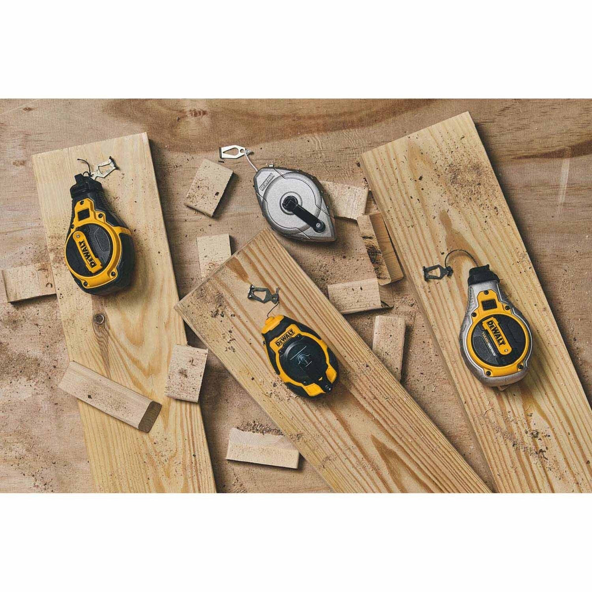 DeWalt DWHT48333 Bi-Material Chalk Reel for Precise Layout and Fast Rewind