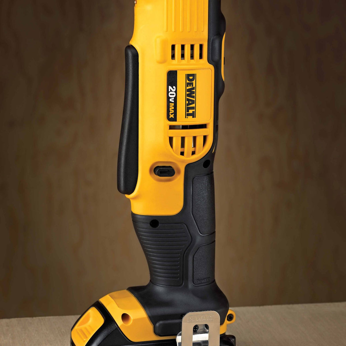 DeWalt DCD740C1 20V MAX Li-Ion Compact Right Angle Drill Kit (1.5 Ah)