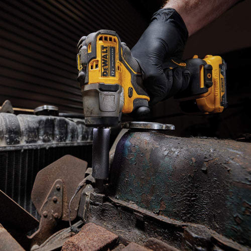 Dewalt DCF902F2 12V Max Brushless 3/8" Impact Wrench