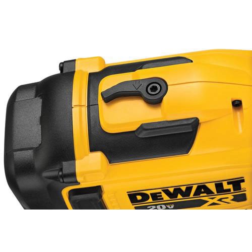 DeWalt DCN45RND1 20V Cordless Roofing Coil Nailer Kit 2.0Ah (15 Deg. 3/4" To 1-3/4")