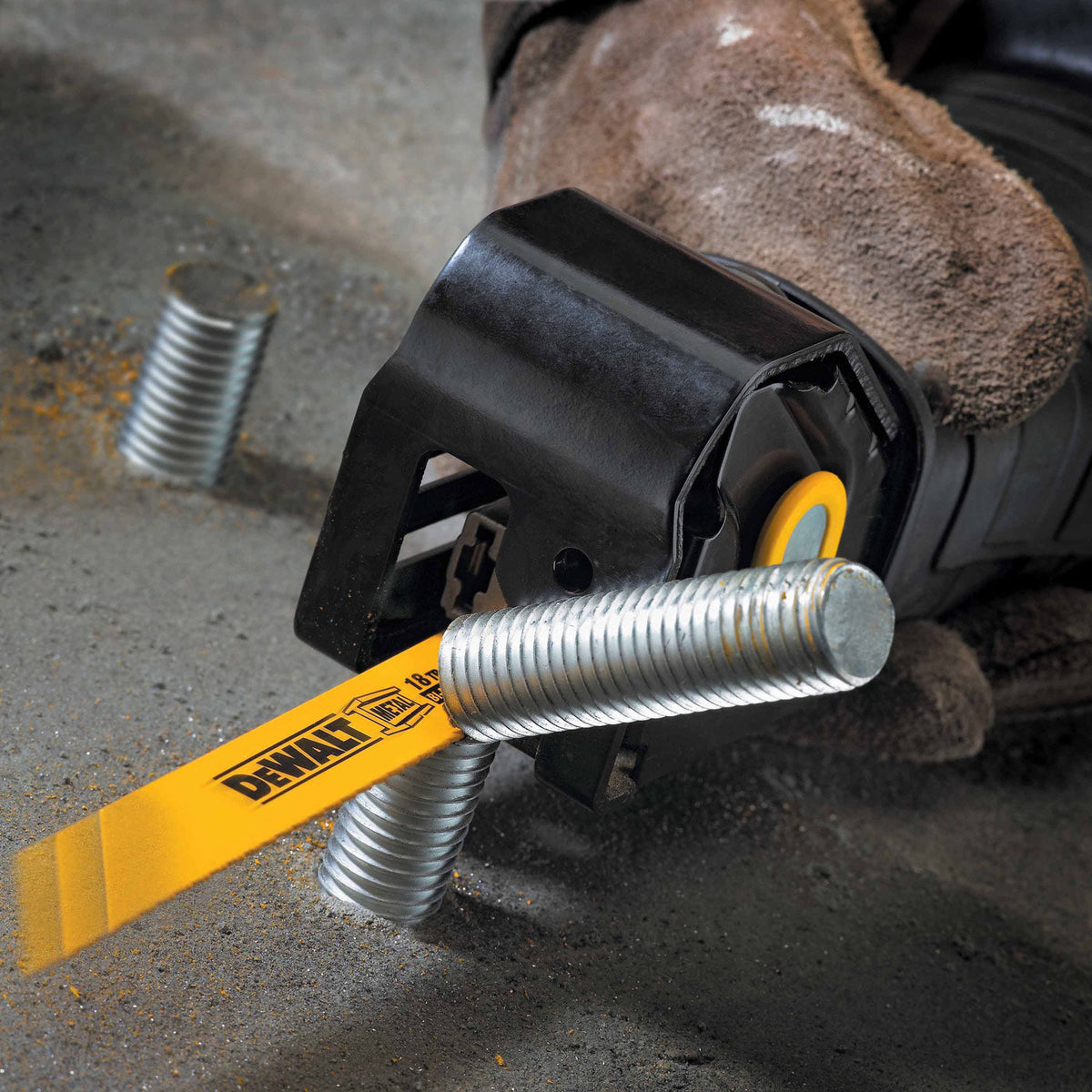 DeWalt DW4813 6" 24 TPI Straight Back Bi-Metal Reciprocating Saw Blade, Metal Cutting(5 pack)