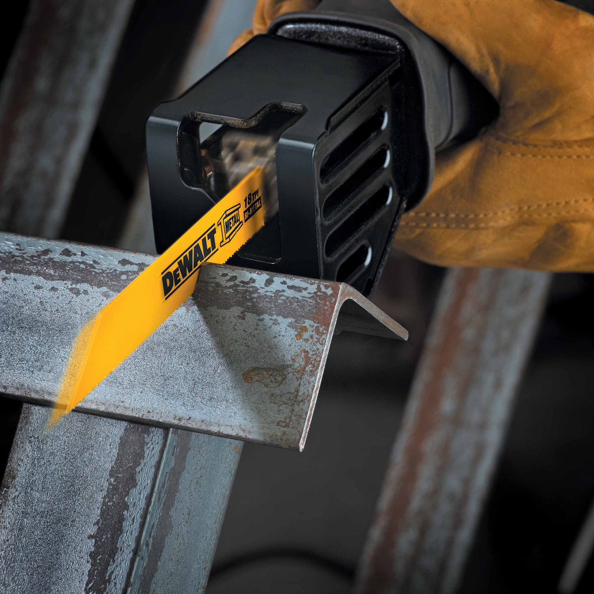 DeWalt DW4813 6" 24 TPI Straight Back Bi-Metal Reciprocating Saw Blade, Metal Cutting(5 pack)