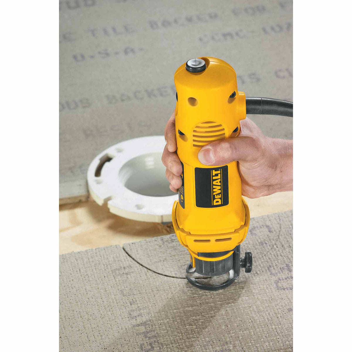 DeWalt DW660 Heavy-Duty Cut-Out Tool
