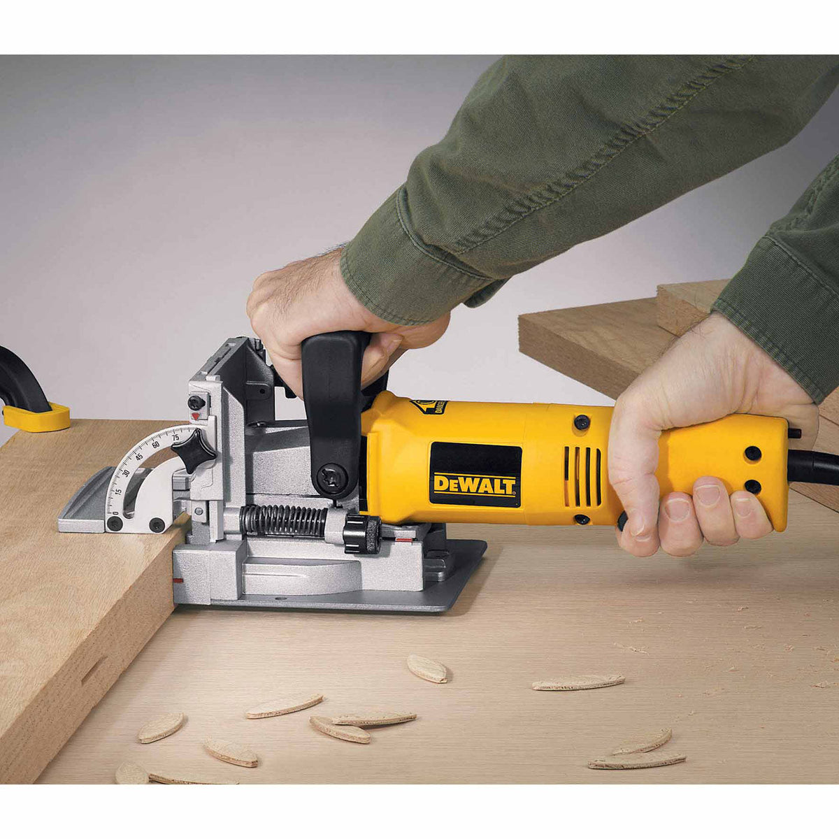 DeWalt DW682K Heavy-Duty Plate Joiner Kit
