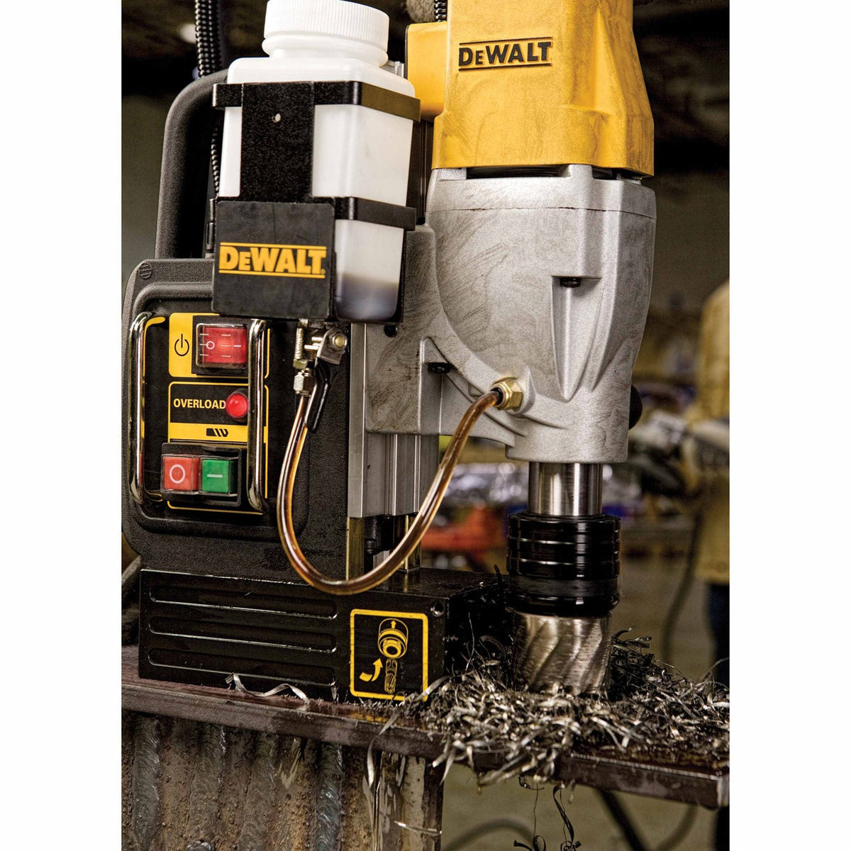 DeWalt DWE1622K 2" 2-Speed Magnetic Drill Press