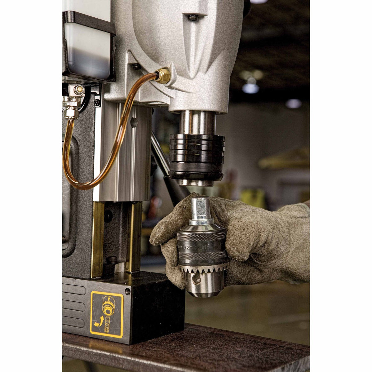DeWalt DWE1622K 2" 2-Speed Magnetic Drill Press