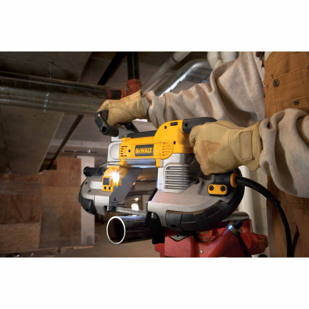 DeWalt DWM120 Heavy-Duty Variable Speed Deep Cut Portable 44-7/8" , 10 Amp Band Saw