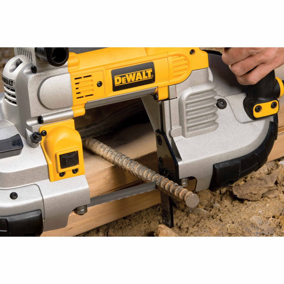 DeWalt DWM120 Heavy-Duty Variable Speed Deep Cut Portable 44-7/8" , 10 Amp Band Saw