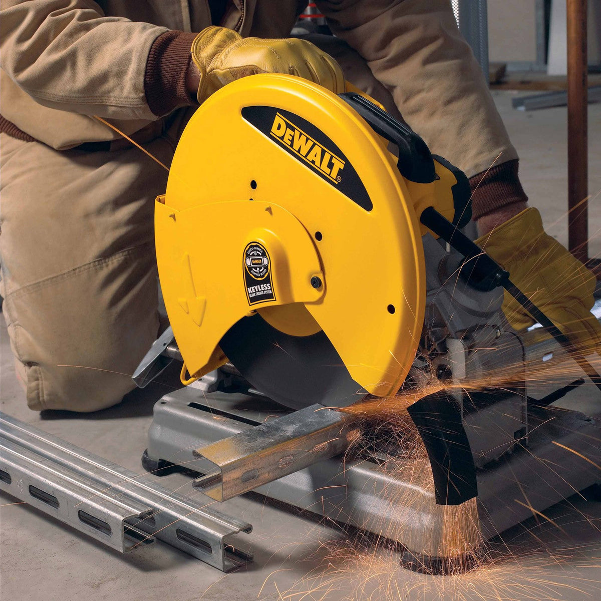 DeWalt D28715 14" Heavy-Duty Chop Saw with Quick-Change Keyless Blade Change System